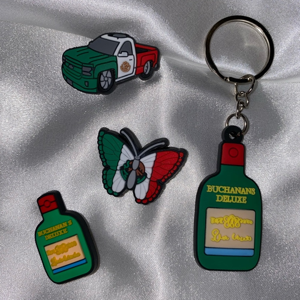 Croc charms